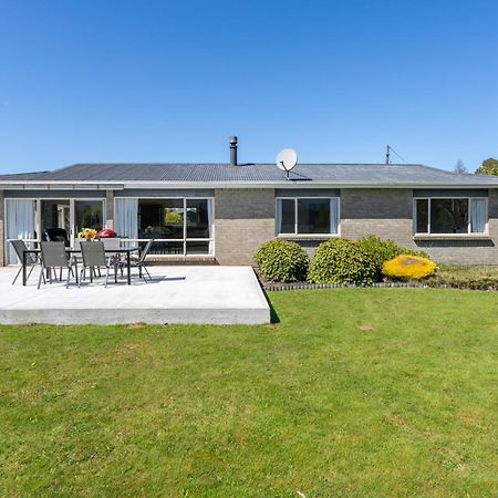 Kepler Retreat - Te Anau Holiday Home Esterno foto