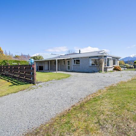 Kepler Retreat - Te Anau Holiday Home Esterno foto